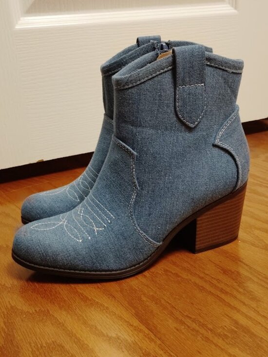Soda Shoes - SODA Women's Denim Blue Boots sz 8